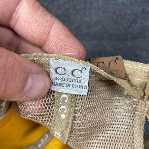 C.C. Exclusives Trucker Hat Women's One Size Fits Most Beige Distressed Stretch - Picture 6 of 9